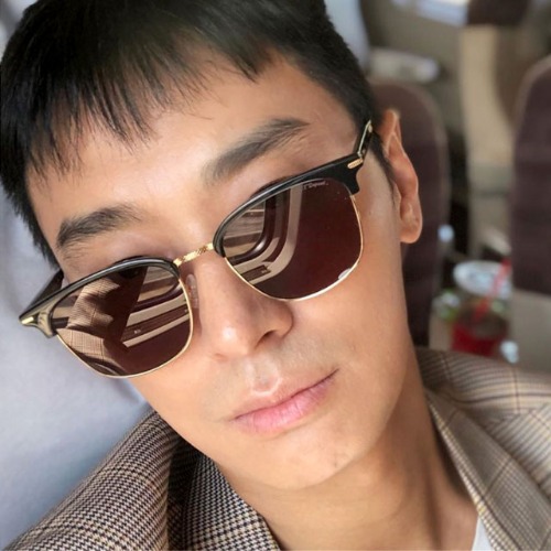  봄 여름에 딱 어울리는 에스티듀퐁 하금테선글라스 DP6656