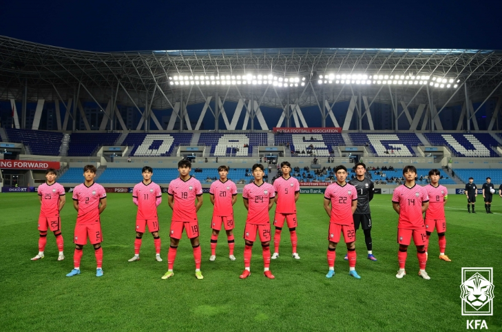 김은중호, 박항서 감독의 베트남 U-23 대표팀과 친선전19일-20일,남자 U-19 대표팀 4월 소집 명단
