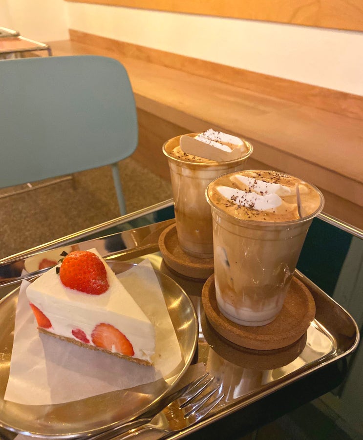  [맛집리뷰] 사당 분위기 좋은 식당, 카페 추천! 시올돈/헬무트커피