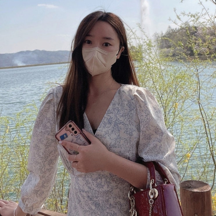  아뜨랑스 원피스로 봄 코디하고 4월 벚꽃놀이 다녀왔어요