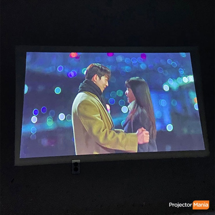  캠핑가서 사용하기 좋은 미니빔 크기도 작고 귀여워 휴대성으로 최고!