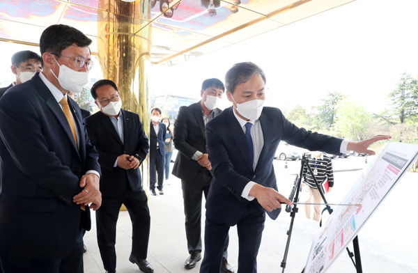  전주시 덕진권역 도시재생사업 가속도(반월동진부동산)