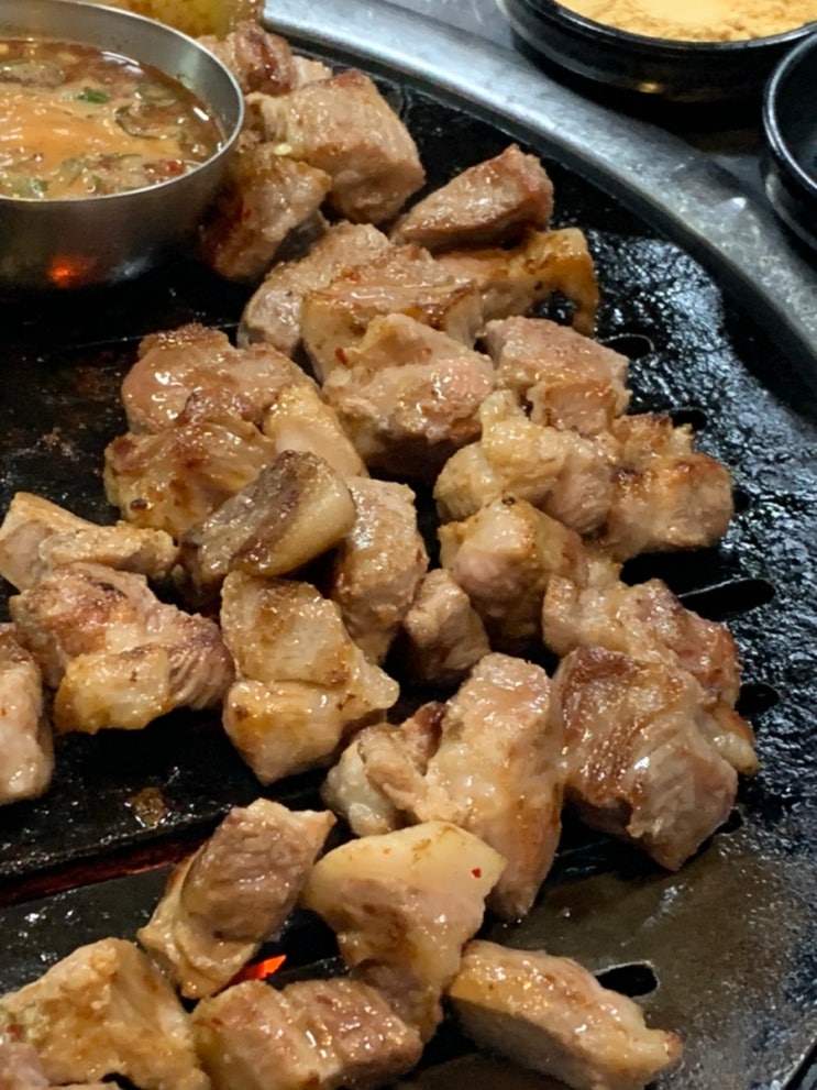  용산역고기집 마라돈왕주먹고기 : 육즙 팡팡 주먹고기