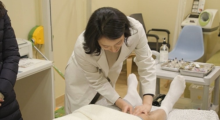 호적메이트 이경규 규패밀리가 찾은 이윤석 부인 한의원 위치