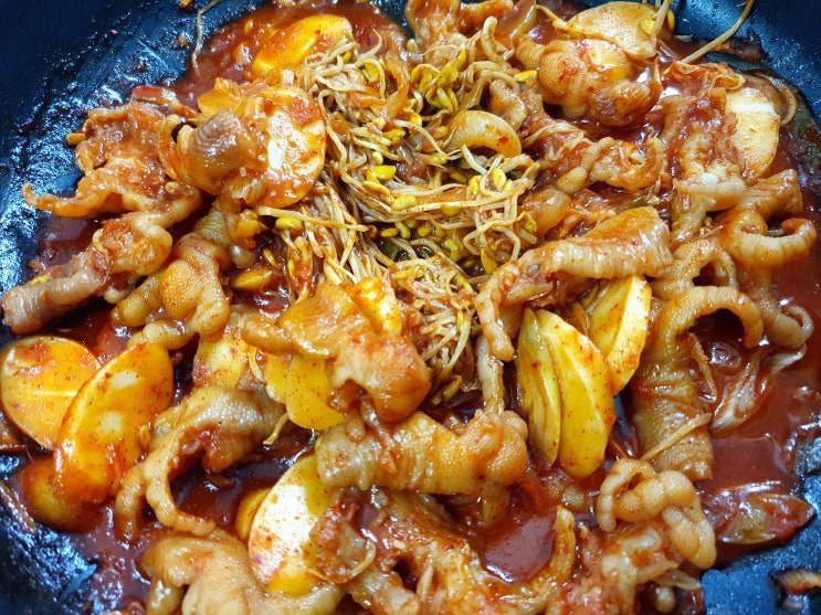  캠핑밀키트 더가지고가게 더가 양념무뼈닭발 밀키트 맛나