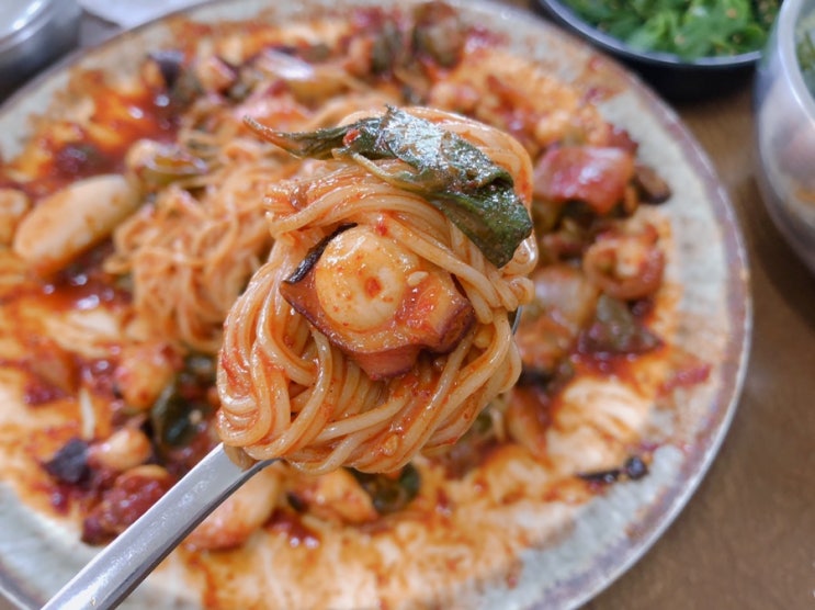  16개월 아기랑 제주도 맛집 - 소금바치 순이네 돌문어볶음!