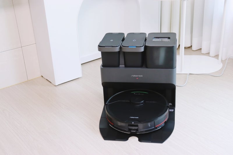 로봇청소기 자동 먼지비움에 물걸레 세척까지 완벽한 로보락 S7 MaxV Ultra