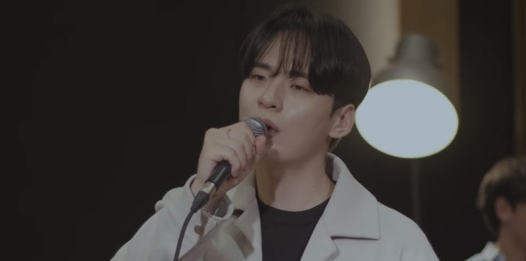  [MV] 시우 _ 낯선 하루 [뮤비/가사/듣기]
