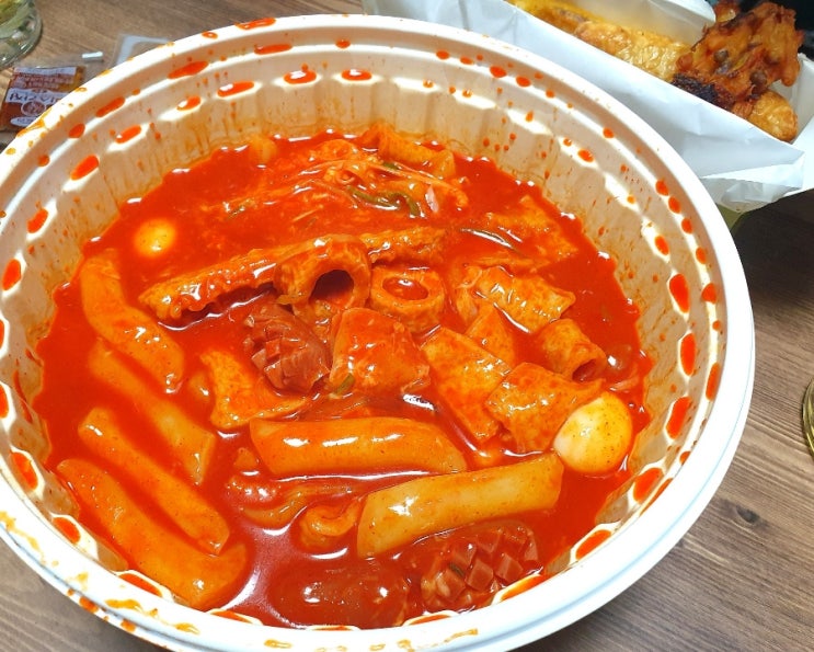  〔평택떡볶이〕 송탄에서 야식으로 주문해 먹은 마담순살떡볶이 내돈내산 솔직 후기 feat. 모듬튀김