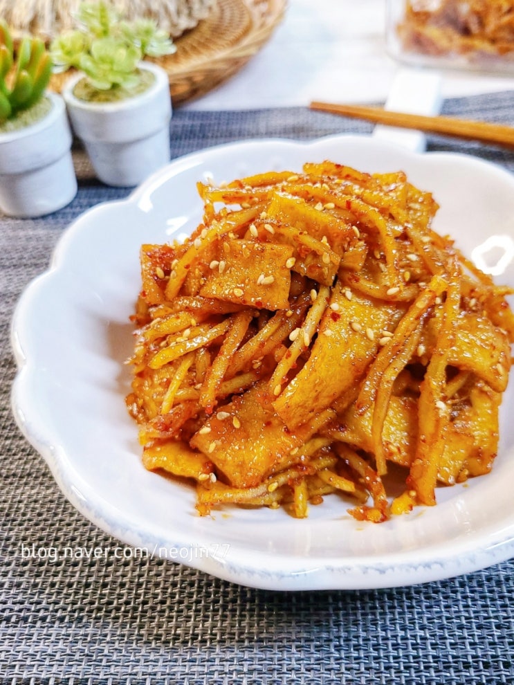 어묵오징어채볶음 도시락반찬 어린이반찬 인기메뉴 가정식 밑반찬 만들기 어묵오징어채볶음 도시락반찬 어린이반찬 인기메뉴 가정식 밑반찬 만들기