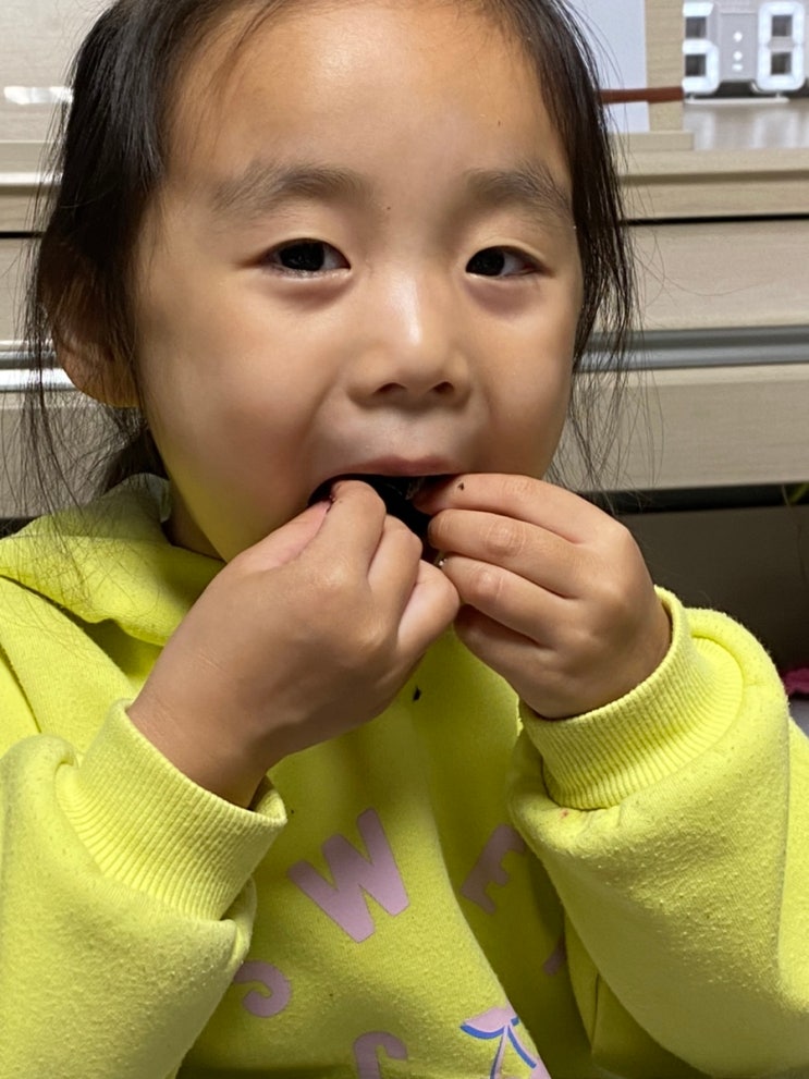  나도 하정우 아저씨처럼 김이 참좋아.