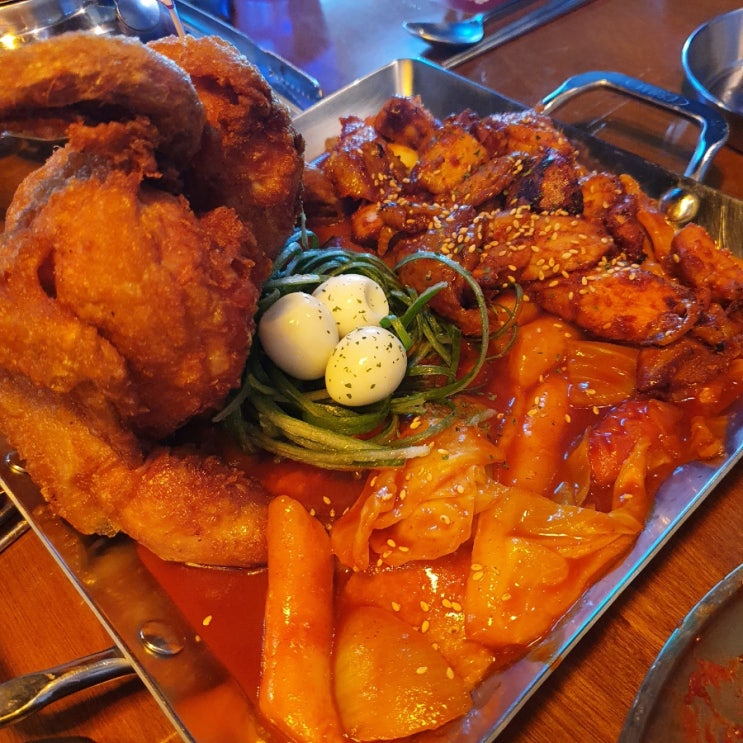  [청주복대동맛집] 무뼈닭발과 떡볶이가 맛있는 '통불 청주본점' 솔직리뷰! feat. 불가마치떡