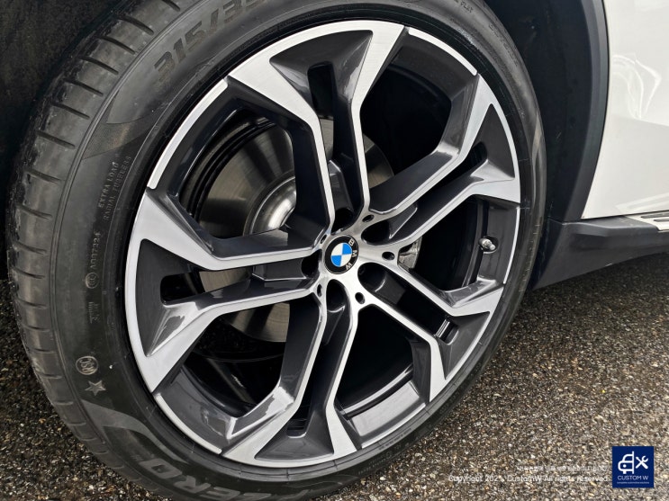 BMW G05 X5 휠상처 다이아몬드 컷팅 휠복원 휠수리