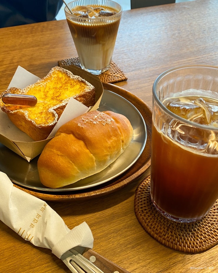 [서귀포] 맛있는 빵집 카페 추천 : 겹겹의 의도