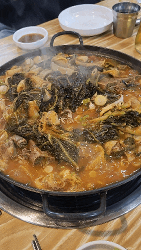  우홍균 뼈해장국 :: 얼큰한 국물과 푸짐한 양의 뼈해장국! 아산 맛집. 온천동 맛집