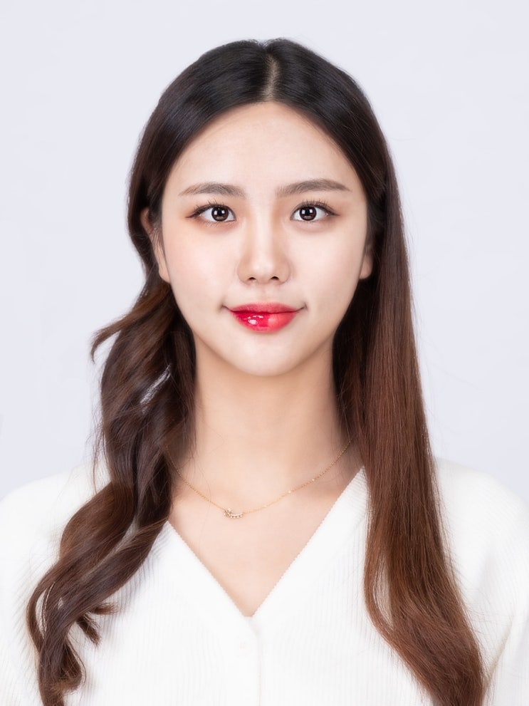 [꿀팁]                                       증명사진 스타일링법                     아직 모르시겠다구요?
