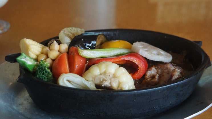  서면전포밥집 카레가 정말 맛있는 서면카페거리맛집 도라보울