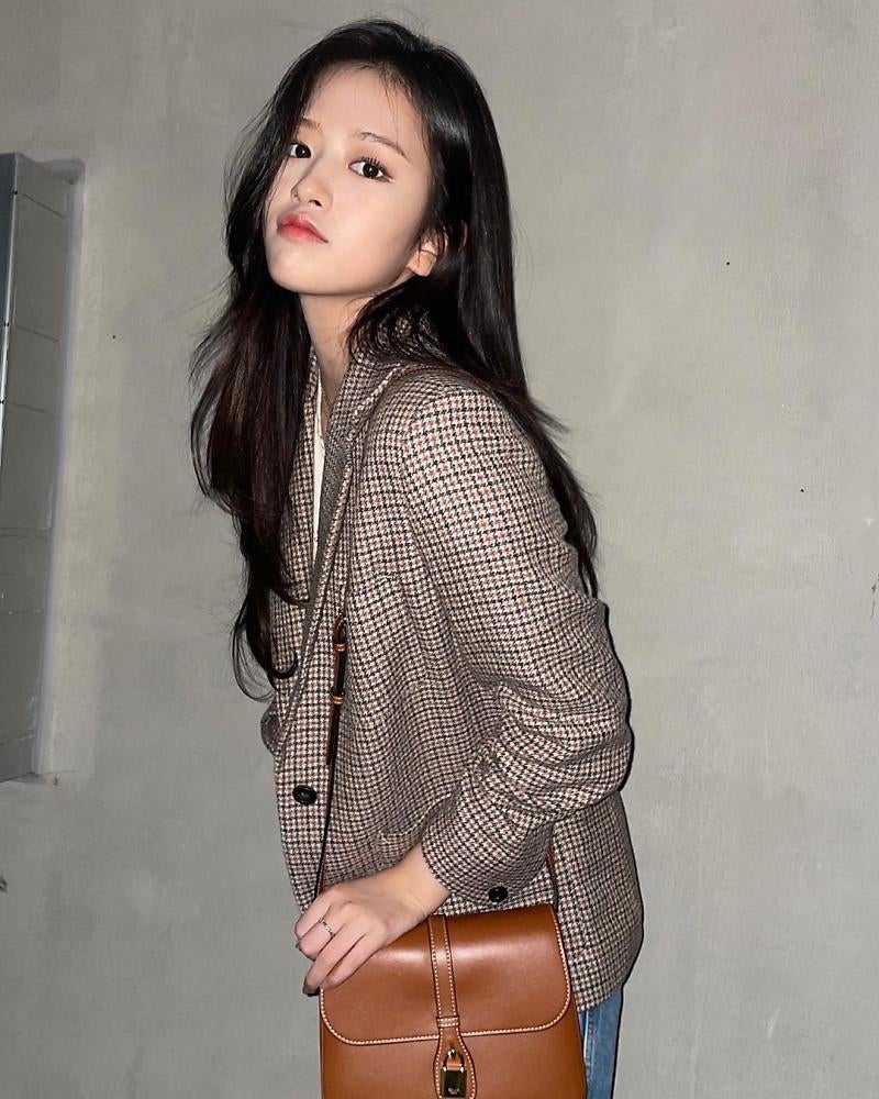 엔믹스 설윤 입덕 과거 고화질 배경화면 여친 사진 탐구