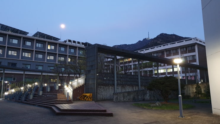  중간고사 전반전을 마치고... <부제 : 수학은 암기 과목인가? 예고편>