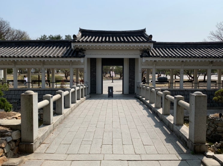 경주 보문단지 아덴 1호점 : 보문호를 한눈에 감상할 수 있는 카페 경주 보문단지 아덴 1호점 : 보문호를 한눈에 감상할 수 있는 카페