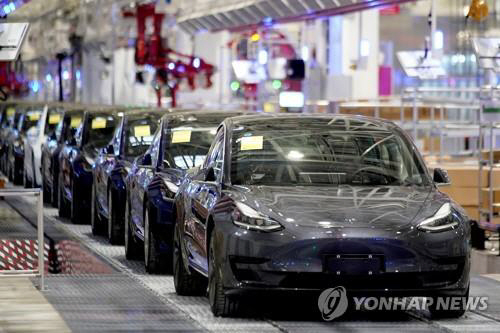 "테슬라 상반기 장사, 죽 쑤나"…상하이 공장 '재가동 시점' 파악해보니 "테슬라 상반기 장사, 죽 쑤나"…상하이 공장 '재가동 시점' 파악해보니