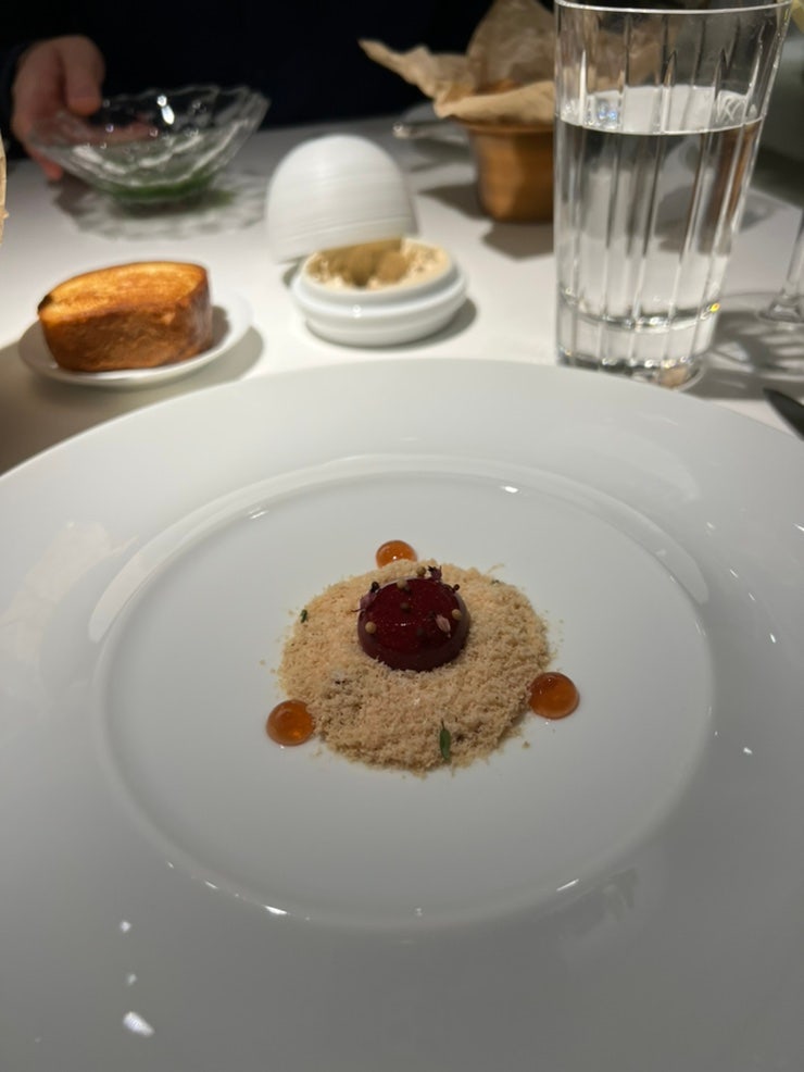  부다페스트에서 즐기는 미슐랭 투스타 파인다이닝, STAND(부다페스트 맛집 추천)
