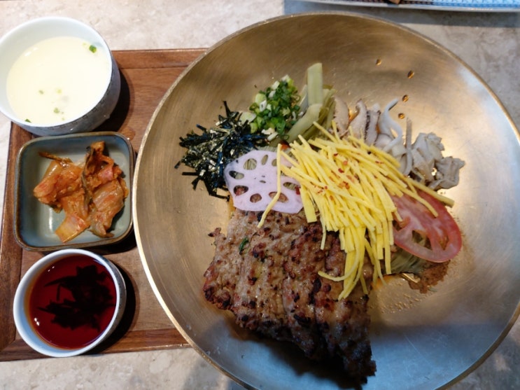  담양떡 갈비국수와 만두가 맛있는 깔끔한 담양앞집 소개!