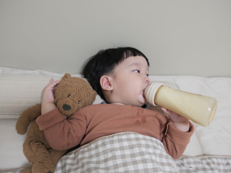  혼합수유 방법과 아기분유로 돌아기 분수토 잡아줬어요