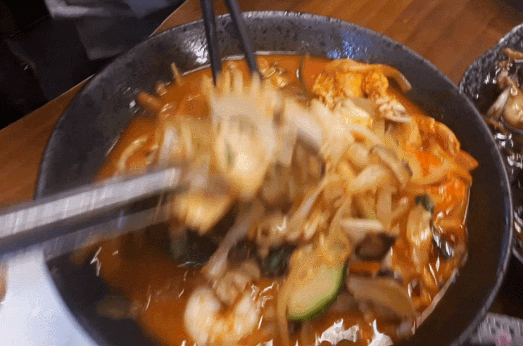 매탄동 짬뽕 맛집 홍화루 역시나 명성 그대로 매탄동 짬뽕 맛집 홍화루 역시나 명성 그대로