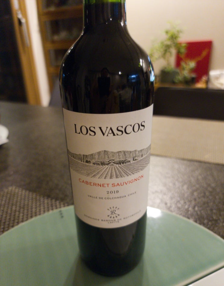 로스 바스코스, 까베르네 쇼비뇽 2019 (Los Vascos, Cabernet Sauvignon 2019 )