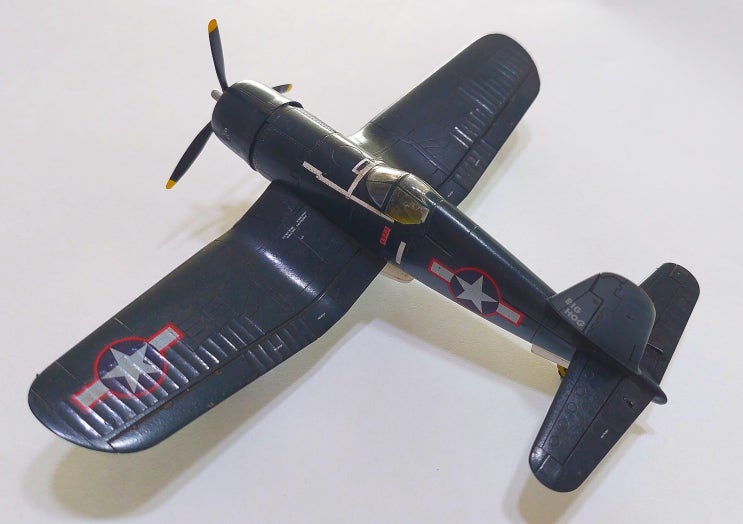  아카데미과학 1/72 F4U-1 콜세어 [2004년 제작]