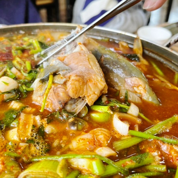  연천 맛집 민물매운탕은 아우라지 매운탕에서
