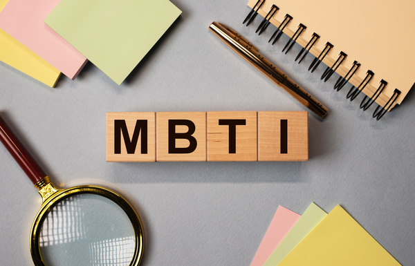  MBTI 유형 ISFP가 INTJ로 바뀐 나, 비정상인가요?/ ft:MBTI 활용 하는 방법