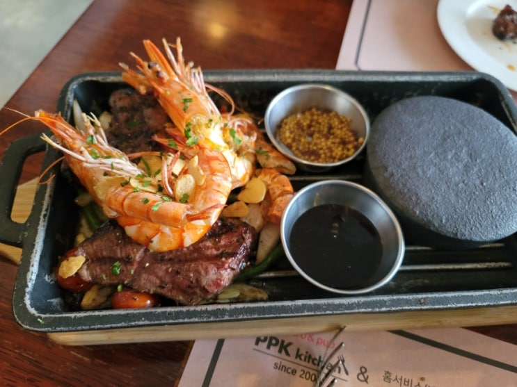  수원 인계동 맛집 PPK 키친 (변함없는 맛과 친절한 피피케이) 내돈내산, 추천 애견동반 데이트, 모임 레스토랑