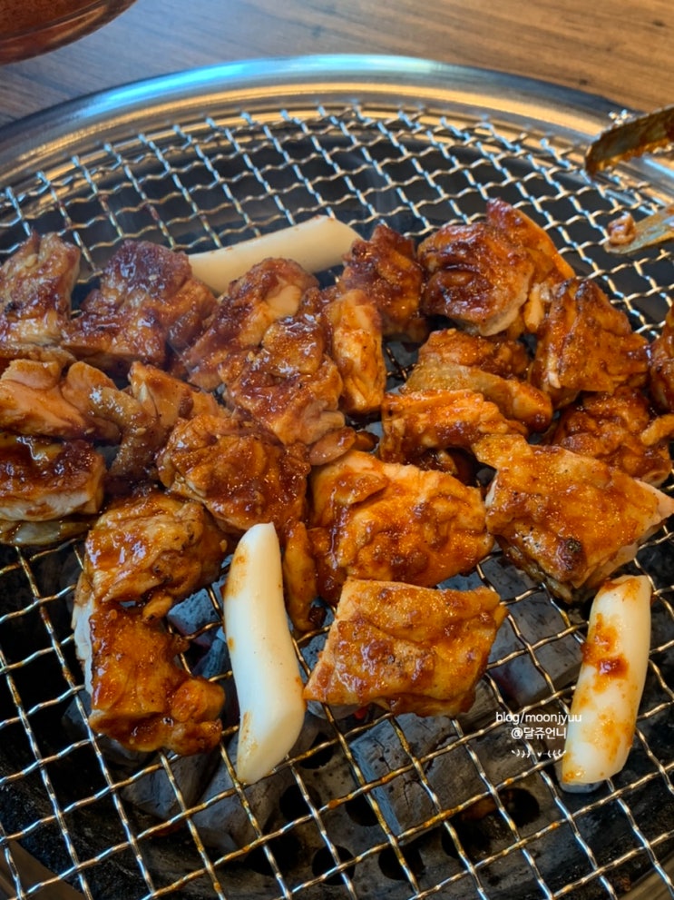  평촌학원가 맛집 빨간연탄 매콤한 숯불닭갈비 후기