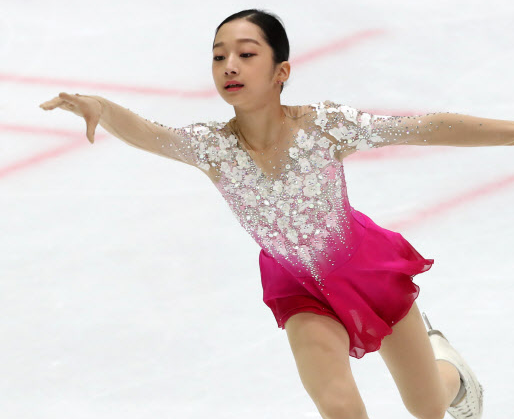 피겨샛별 신지아, 세계주니어 선수권 은메달 획득