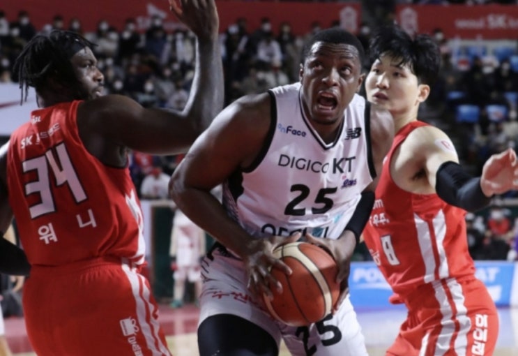 KBL 국내 남자 프로농구 4강 플레이오프 1차전 수원KT소닉붐 안양KGC