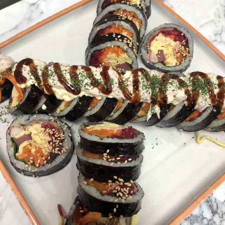  [대구/경북대] 경북대 복지관 김밥이 너무 큰 정성한줄 김밥