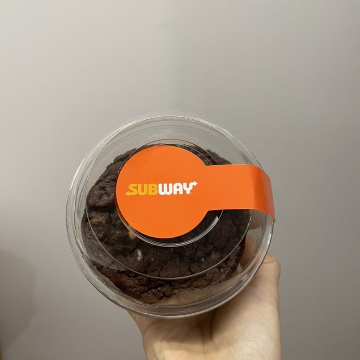  서브웨이 쿠키_화이트초코마카다미아, 더블초코칩