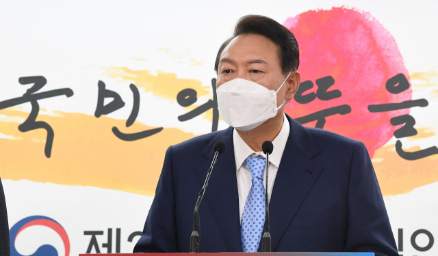 윤석열 정부, 노인 문제 해결하고 복지국가 실현할까? 윤석열 정부, 노인 문제 해결하고 복지국가 실현할까?