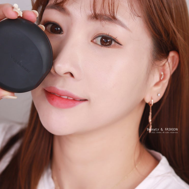 커버력좋은 베이스 메이크업 완벽 모공 커버 클리오 비건 쿠션 & 비건웨어 컨실러 꿀조합 추천! 커버력좋은 베이스 메이크업 완벽 모공 커버 클리오 비건 쿠션 & 비건웨어 컨실러 꿀조합 추천!