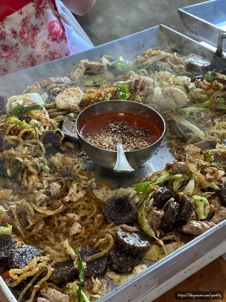 신림 깨끗한 백순대 맛집 - 고모네