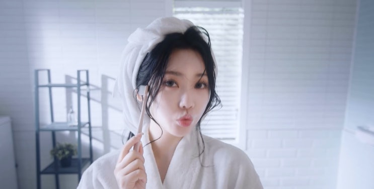  [MV] 홍지윤 _ 사랑의 여왕 [뮤비/가사/듣기]