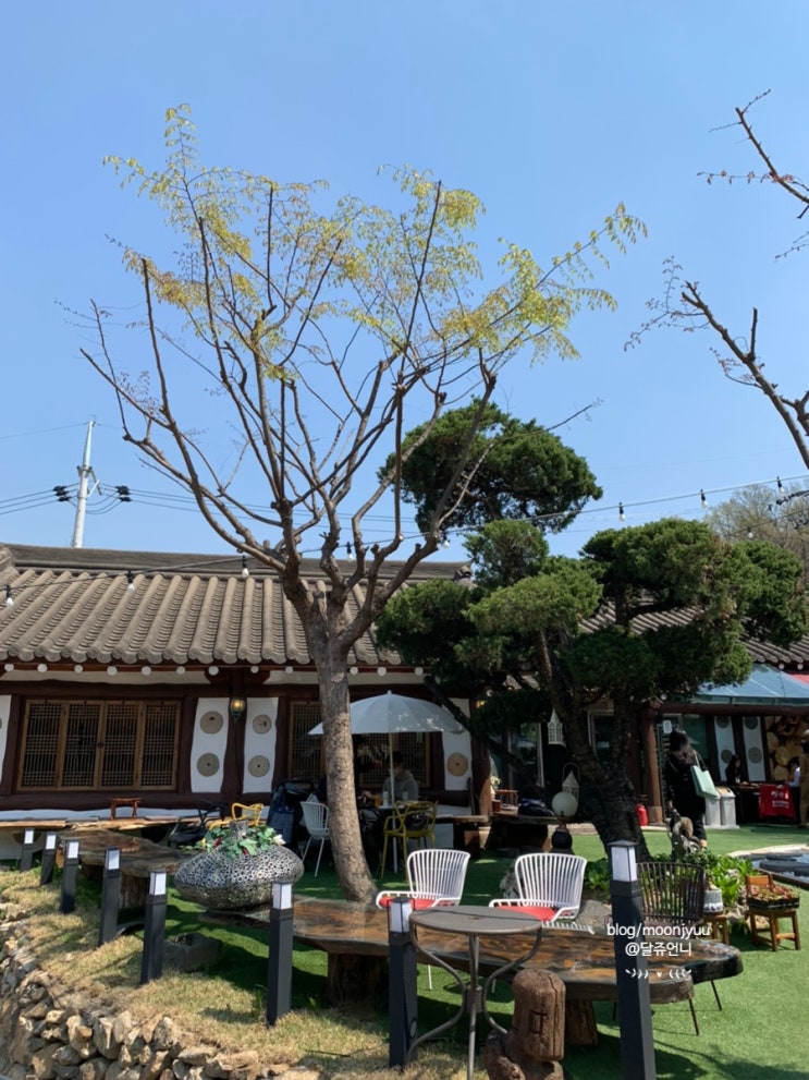  안양 종합운동장 근처 더아침뜰 산마을베이커리카페 후기