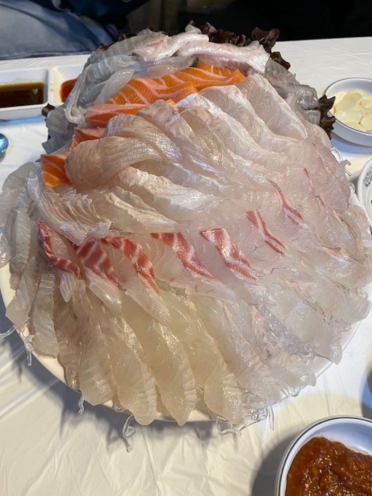 정겨운 분위기에서 쫀득한 회 / 마천시장 원조시장횟집