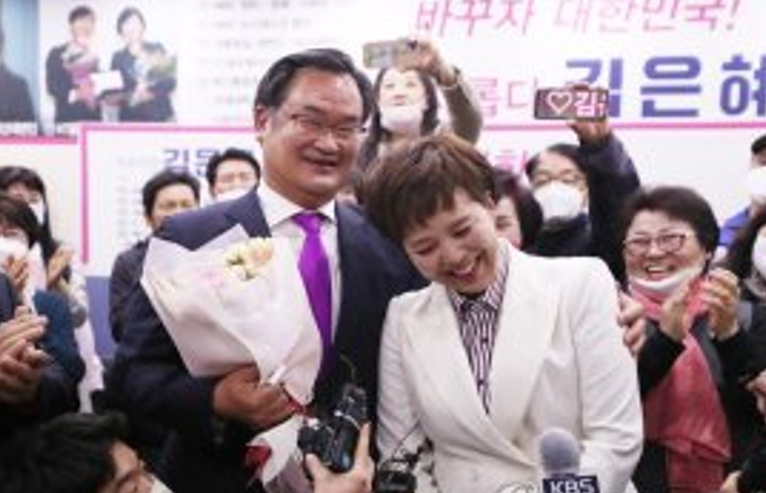경기도지사 후보 김은혜 - 프로필 재산 가족 KT채용의혹