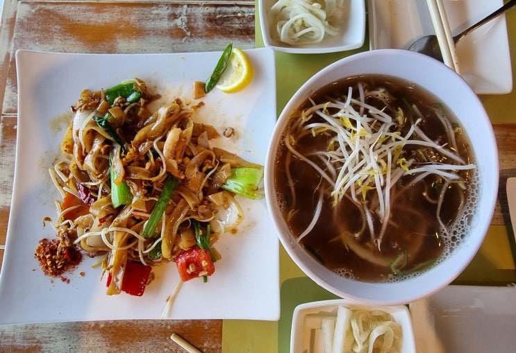 현대 프리미엄아울렛 김포점 점심 맛집 : 태국 음식점 루엔타이 현대 프리미엄아울렛 김포점 점심 맛집 : 태국 음식점 루엔타이