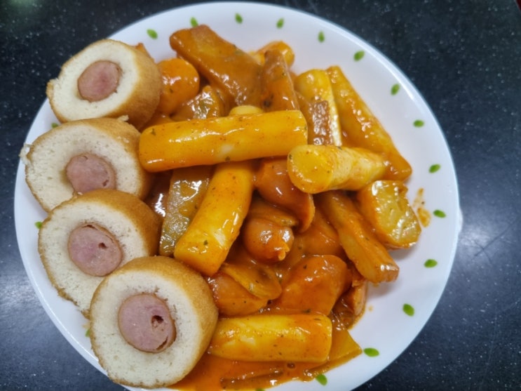  오뚜기 맛있는 로제떡볶이 육즙탱탱 오뚜기 오리지널 핫도그 리뷰