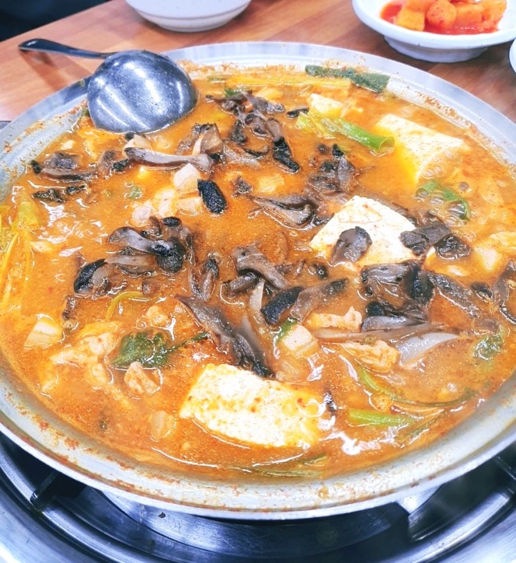  대구 북구 노곡동 맛집  [탐라돼지찌개본점] 제주흑돼지능이돼지찌개