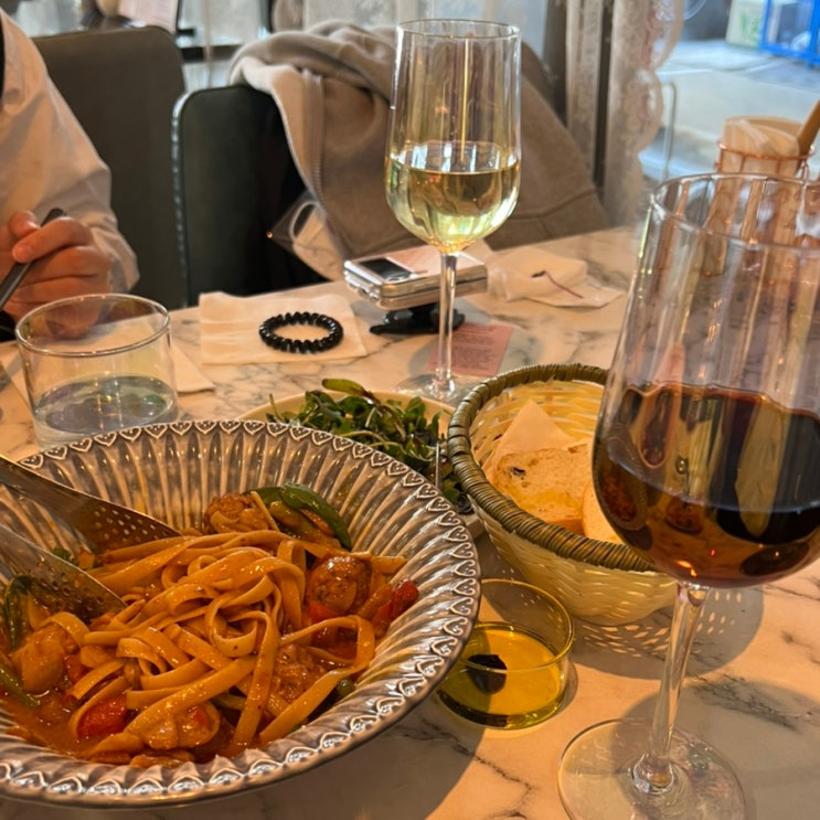  경희대맛집 I 파스타와 하우스와인이 있는 비스트로 윤양식